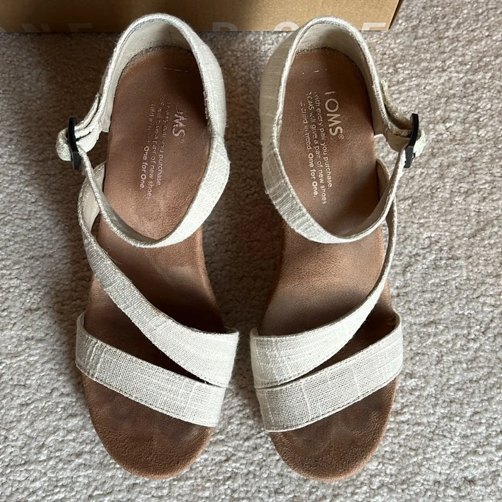 Toms Clarissa Wedge - Picture 5 of 6